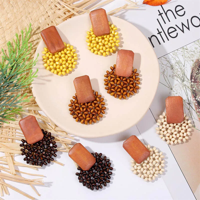 

Vintage Creative Ethnic Geometric Square Wooden Drop Earrings For Women Fashion Handmade Wood Beaded Dangle Earring Jewelry Gift