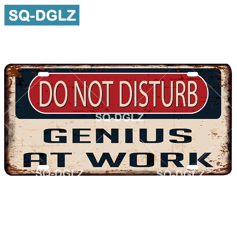 

[SQ-DGLZ] License Plaque Car Metal Sign Vintage Tin Sign DO NOT DISTURB AT WORK Plate Pub Bar Decor Art Poster Borden
