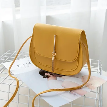 

Bag female spring / summer 2020 new Korean fashion candy-colored iron tassel saddle bag handbags