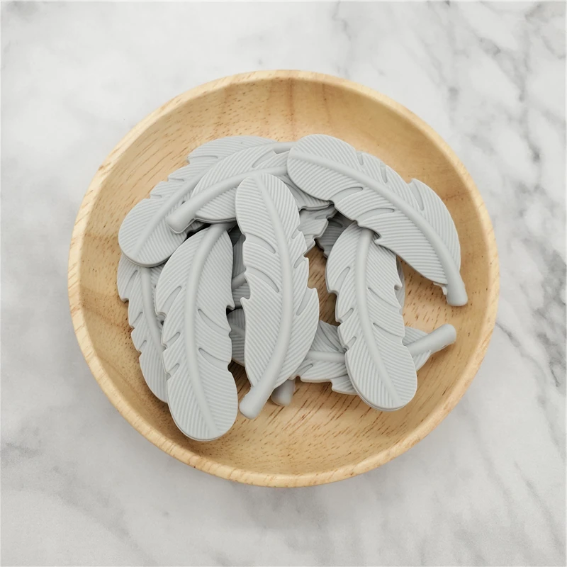 Light Grey 20 шт силиконовый бисер с перьями, Детский Маленький стержень для детей, Детский силиконовый прорезыватель, жемчужный силиконовый Прорезыватель в виде листьев, силиконовый грызун - Color: Light Grey