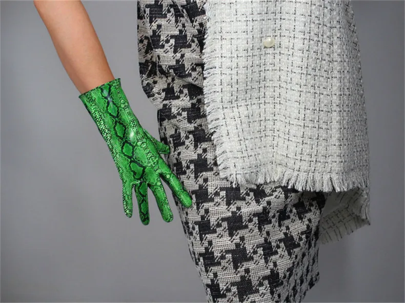 Snakeskin Short Gloves 21cm Patent Leather Emulation Leather PU Bright Leather Animal Python Green Snake pattern Female WPU105