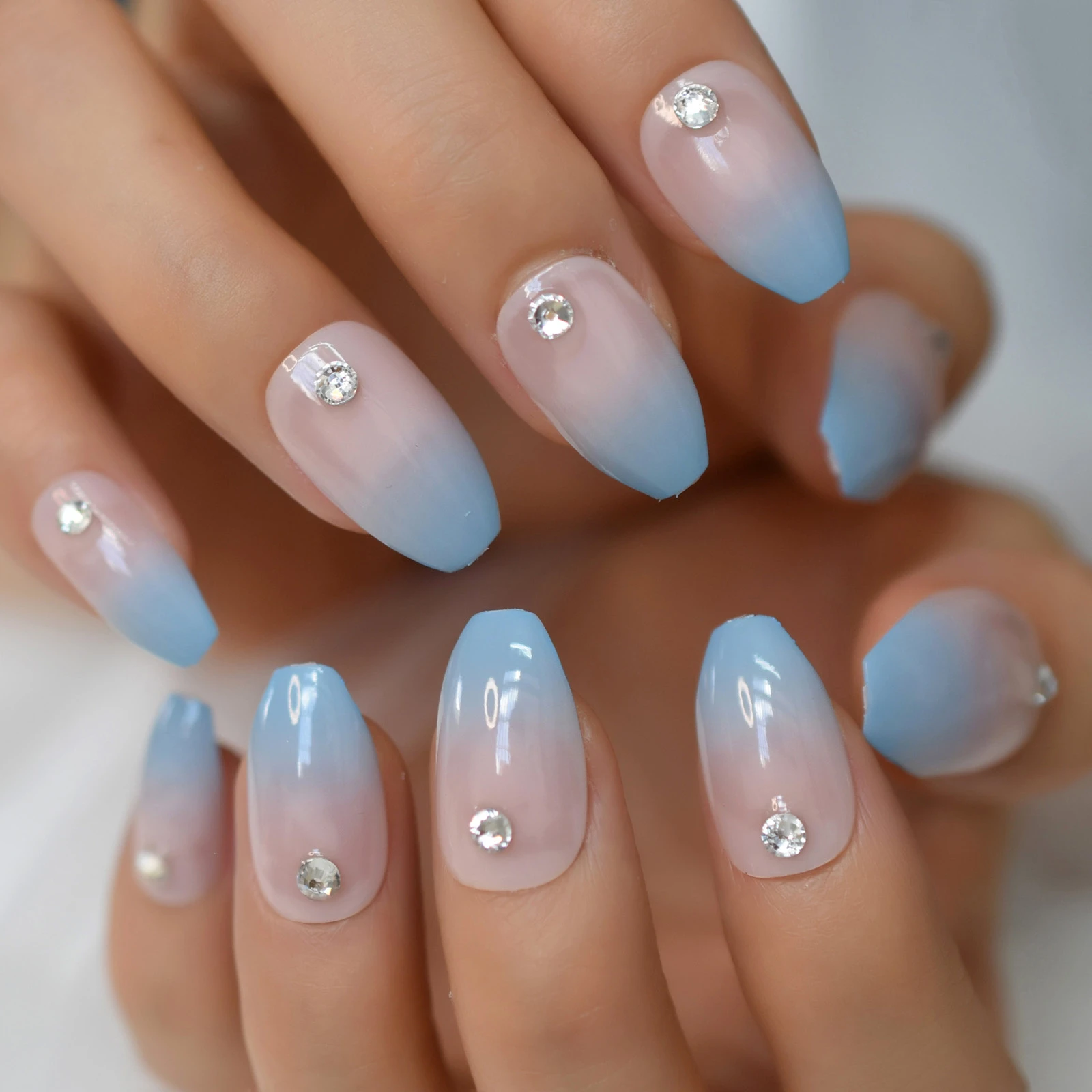 Ombre Press On Nails With Designs Nude Blue Rhinestone Fake Artificial  Nails Short Coffin Square False Nail Tips Single Crystal - False Nails -  AliExpress