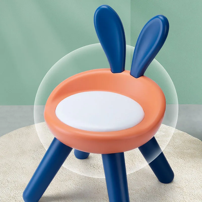 Taburete de paso de plástico con soporte trasero, taburete de paso de 4 pies antideslizante para niños pequeños niño lindo mascota conejo silla