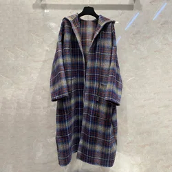 Inverno novo designer feminino de alta qualidade xadrez com capuz lã casaco f022