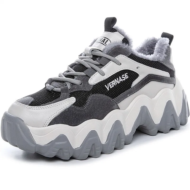 

2019 autumn and winter new fashion wild women's shoes plus velvet warm thick bottom sneakers women's comfortable soft women's sh