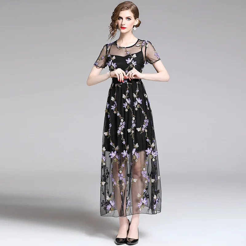 

Models in Europe And America Machine Embroidery Mesh Dress Women's 2019 Spring New Style Mid-length Gorgeous Crew Neck Long Skir
