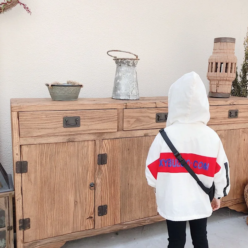 New autumn Korean style fashion white and red hit color normal section hooded jacket outwear both for boys and girls