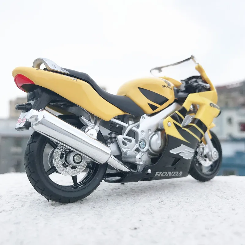 Новая модель мотоцикла Maisto в масштабе 1:18 HONDA CBR600F4 Игрушечная из сплава для