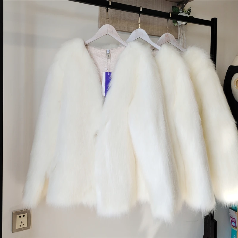 

Paris Fashion black friday deals Autumn And Winter White Hipster Short Fur Female Autumn And Winter High Quality Fur Coat