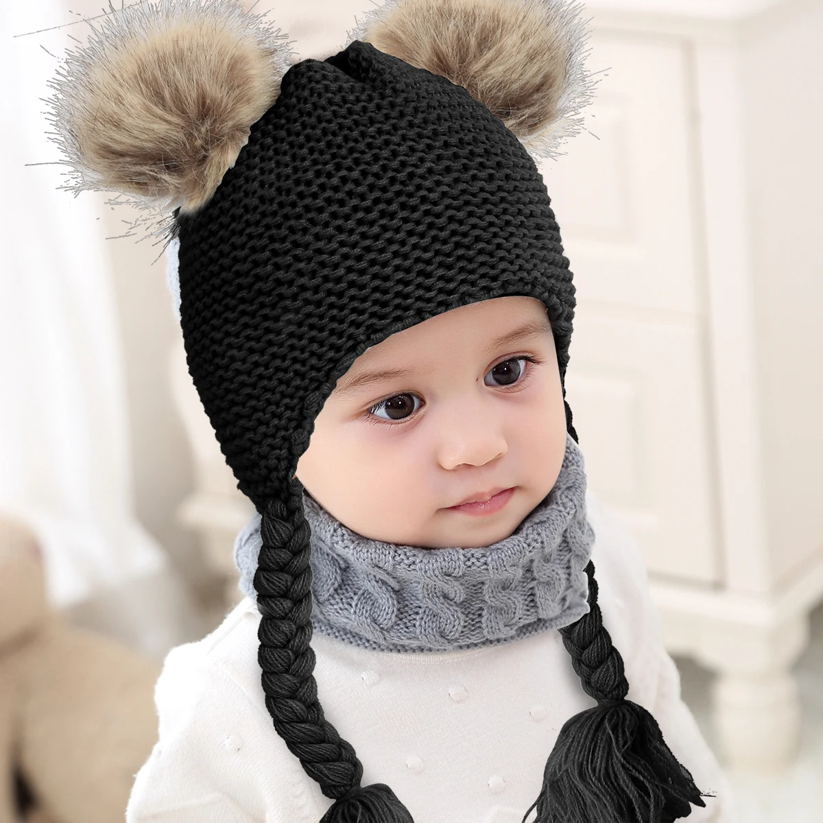 Детские теплые зимние вязаные шапки и повязки на уши шапка Девочки Мальчики двойной пушистый шар теплая шапка-ушанка