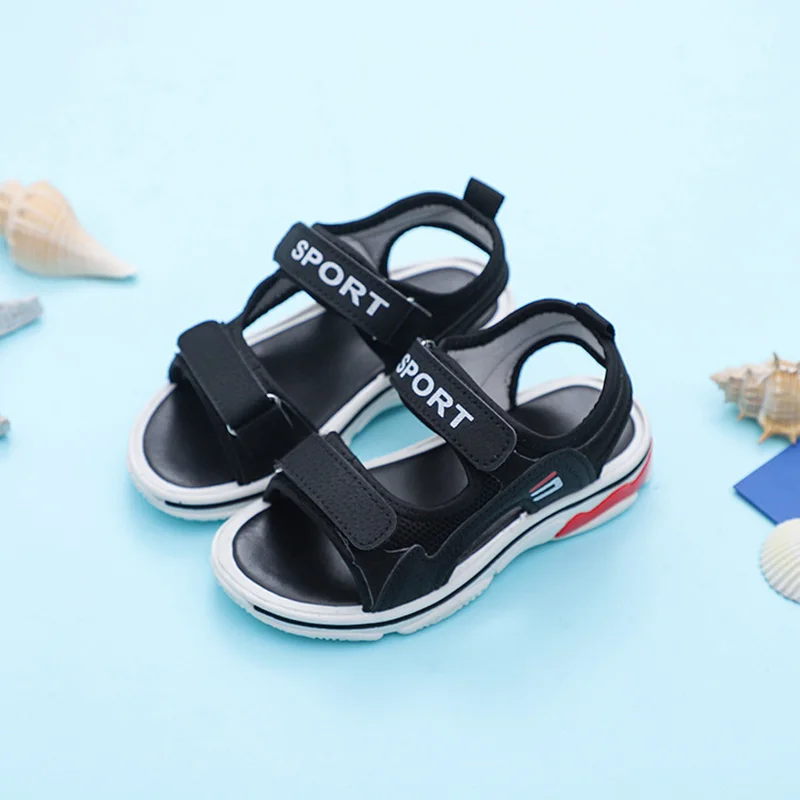 B New Summer Summer Baby Girl Boy Breathable Anti-Slip Hollow Design Shoes Sandals Toddler Soft Soled Beach Sneakers - Цвет: B
