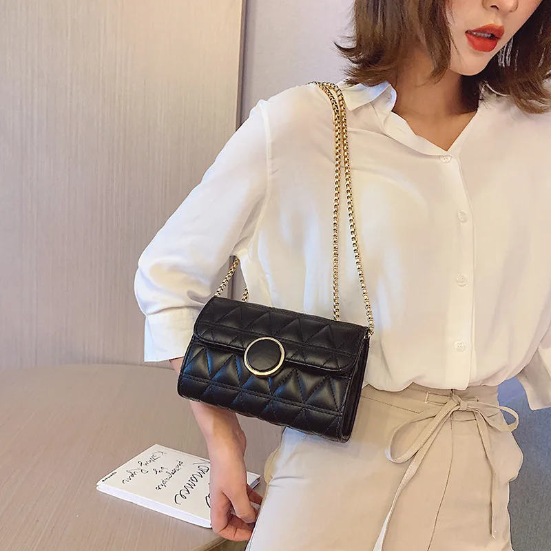 

Women 2019 new sense of foreign flavor Joker fashion Ling lattice chain bag shoulder diagonal small square bag