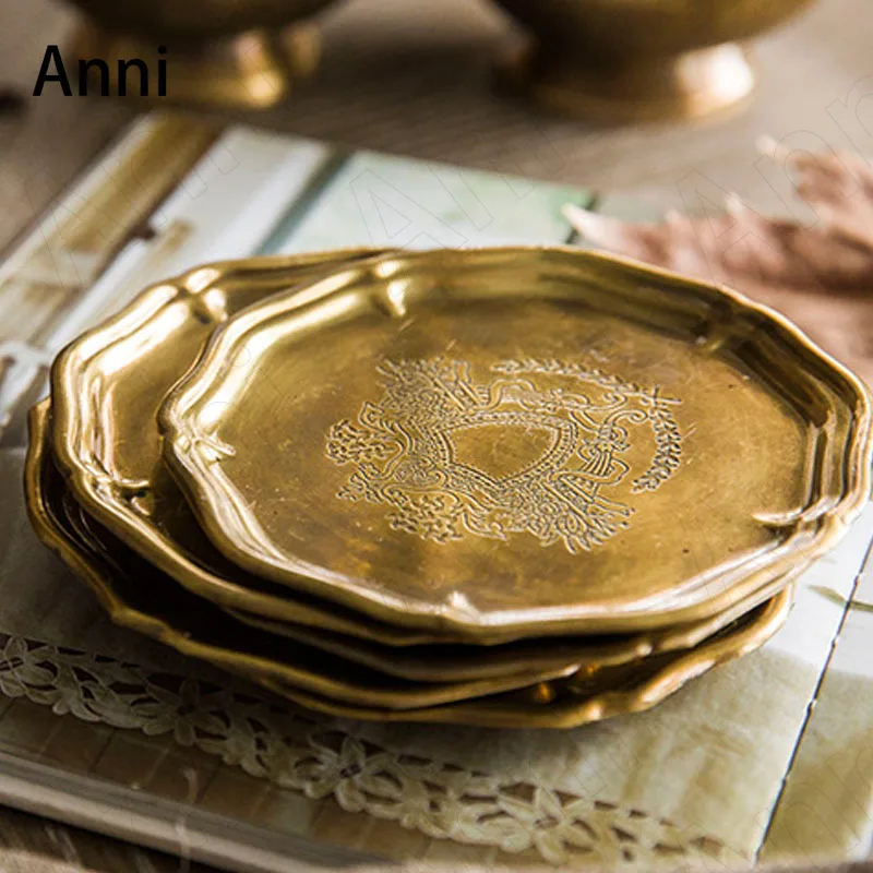 

Creativity Carved Mini Brass Plates American Vintage Coffee Table Teacup Coaster Insulation Pads Restaurant Hotel Service Tray