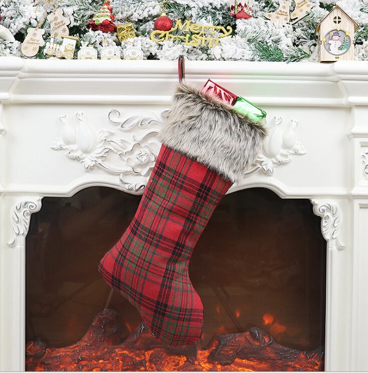 Christmas Gingham Plush Socks Christmas Decorations Christmas Pendant Party Sets Road Christmas Socks Gift Bags