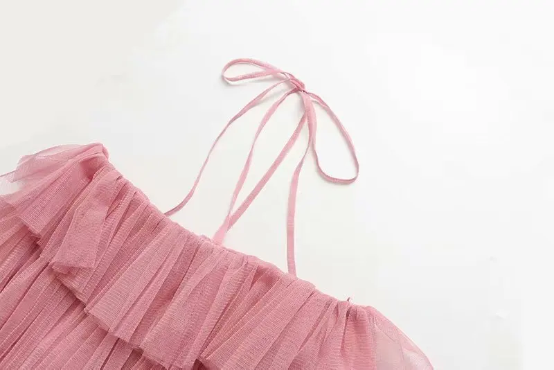 11071142286_1832055227