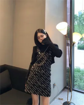 

AAW033 Print Letter Logo Black Denim Suspender Skirt Dress A2