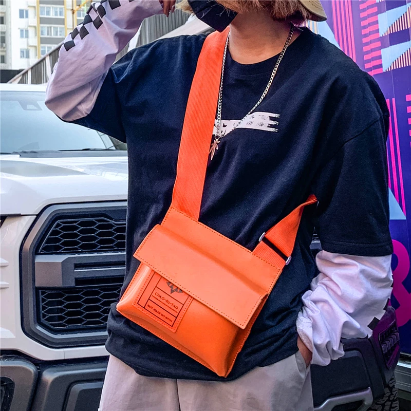 

Brand Originality Design men Fashion Brand street trend the single shoulder bag messenger bag men women tide men's sports bag