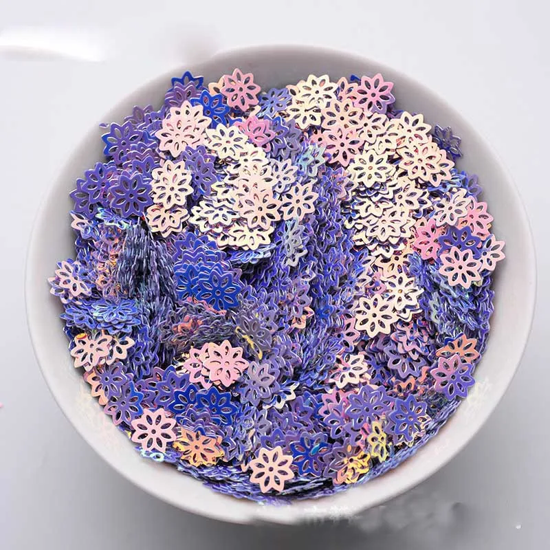 Paillettes A Forma Di Fiocco Di Neve ECYC Ltd - 10g (circa 1080 Pezzi), 7mm, Luci E Colori Glitterati Per Fai Da Te, Ricamo, Decorazioni Natalizie E Artistiche