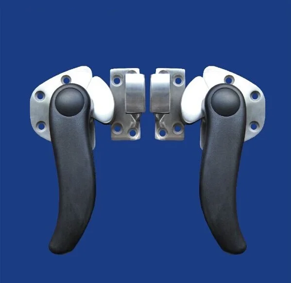 

Closed convex door revolving handle lock for commercial kitchenware freezer