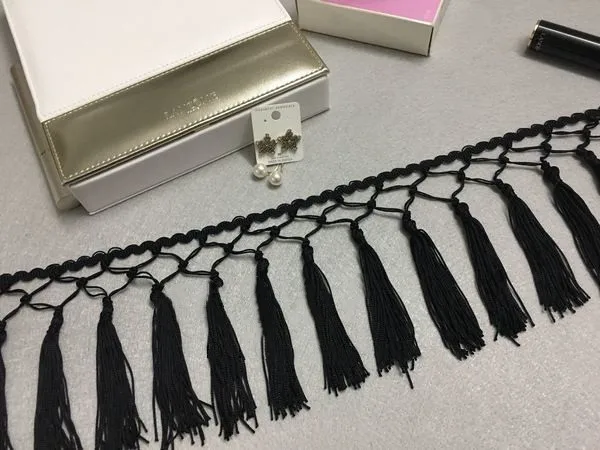 3야드/묶음 블랙 화이트 핸드 노팅 레이스 트림 태슬 프린지 무대 의상 라틴 드레스 커튼 홈 장식 M0525