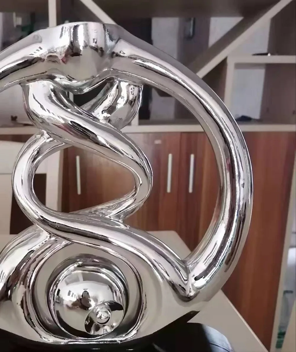 Hb81d8739912446a6b82c498d6aca038fZ