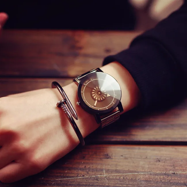 Уникальные черные короткие кварцевые парные часы разного размера для мальчиков и девочек наручные часы из нержавеющей стали в стиле Харадзюку женские мужские часы