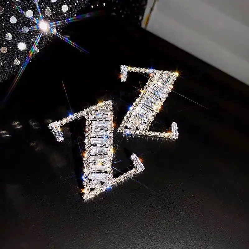 Fashion-ins-women-s-letter-Z-Rhinestone-Pendant-Earrings-Sparkling-Crystal-Pendant-Earrings-Jewelry-