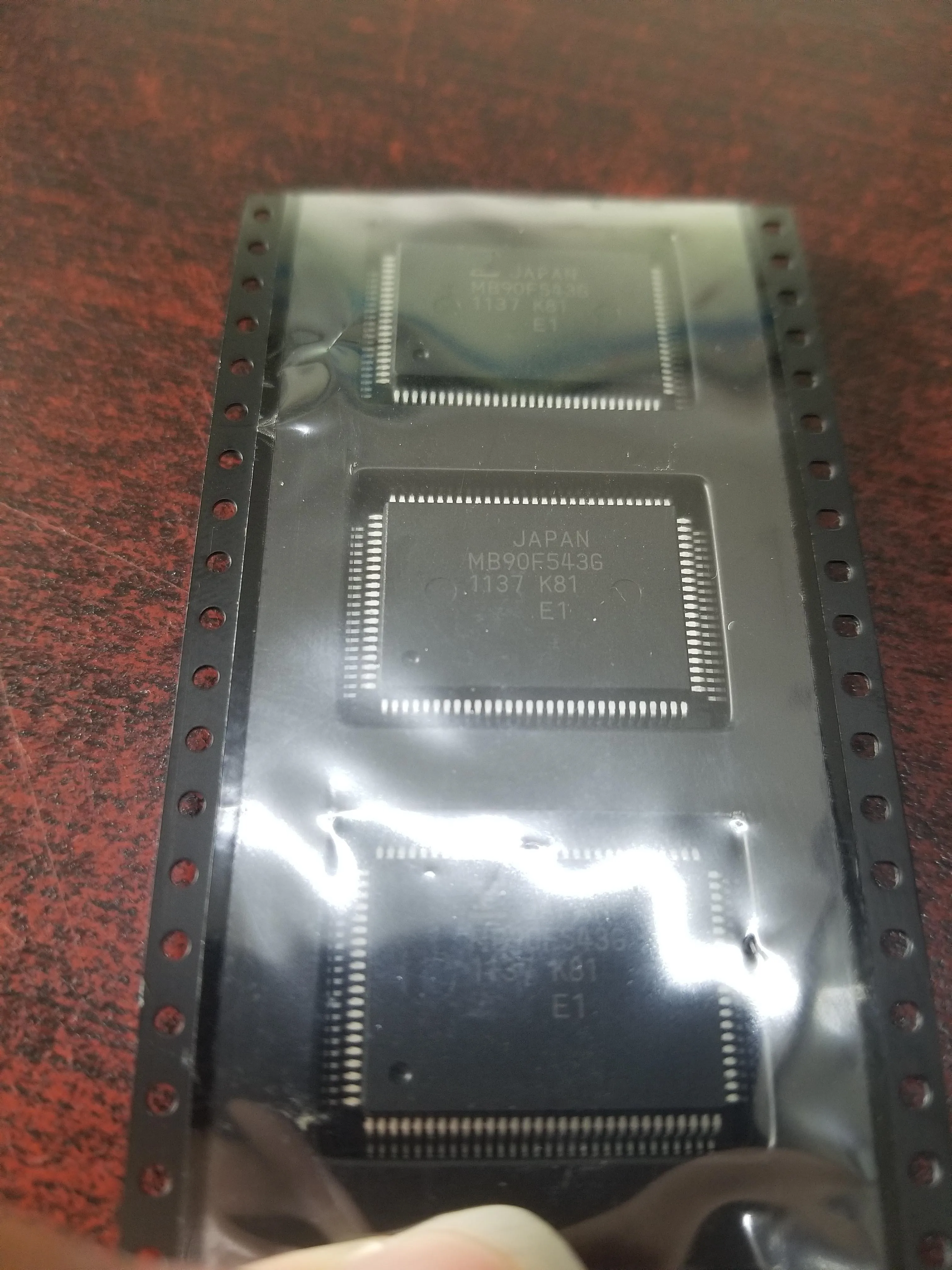 1 шт./лот MB90F543 MB90F543G QFP100