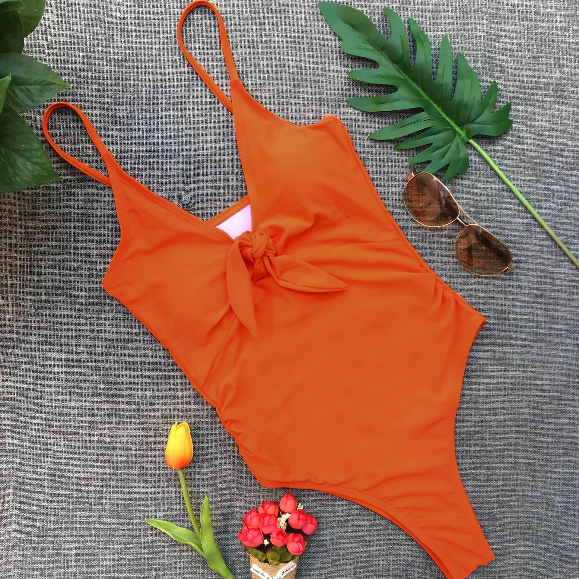 Одноцветный купальник с бантом спереди, женский купальник, сексуальный купальный костюм, пляжный купальник с открытой спиной, женская пляжная одежда