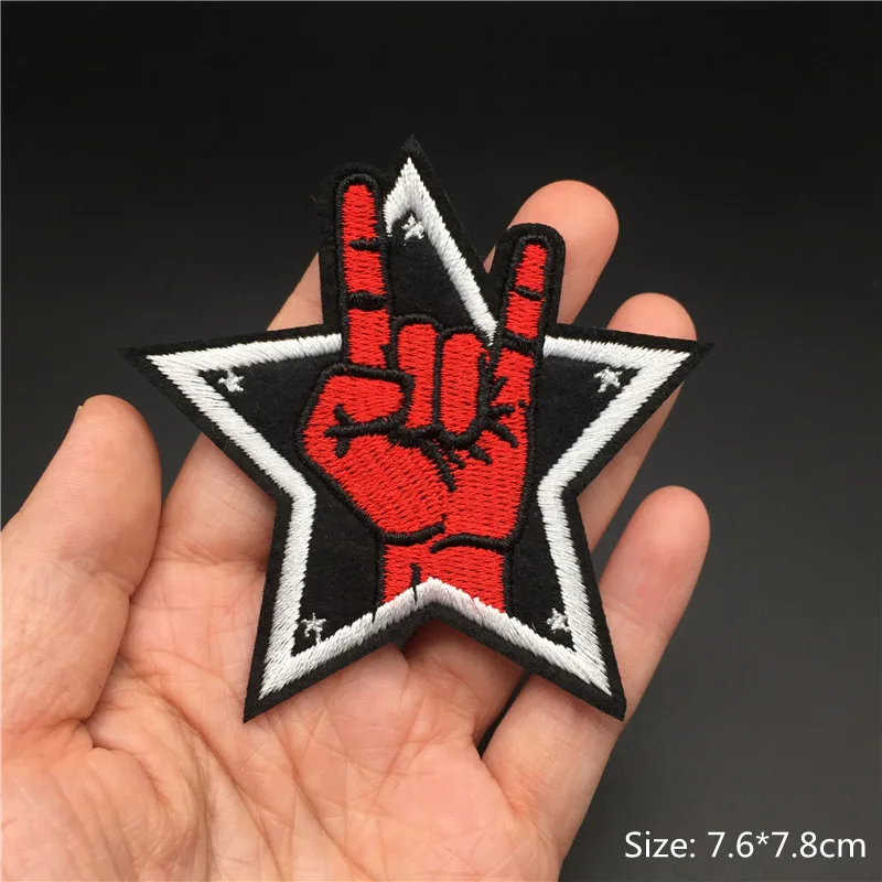 Band Rock Clothes Badges Iron On Patches Appliques Embroidered Music Punk Stripes for Clothes Jacket Jeans Diy Decoration 