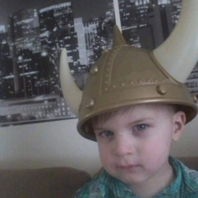 Novelty Viking Helmet Pirate Halloween Costumes Hat Festival Party Strange Hat 4