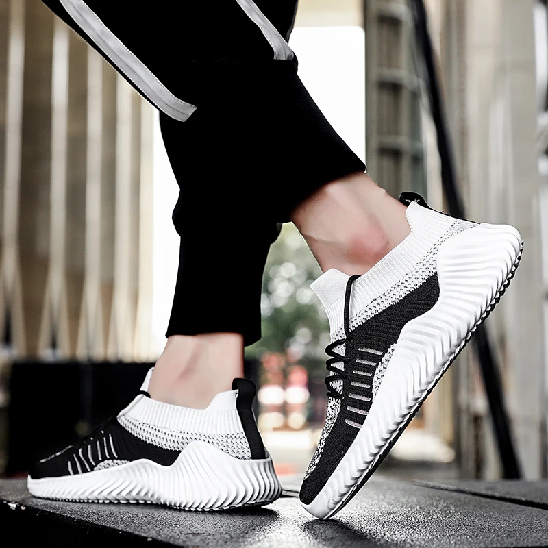 Comfortable Men Running Shoes Shock Absorption Cushion Air Breathable Max Lightweight Footwear Outdoor Sports Sneakers