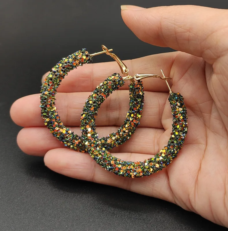 

2019 New Fashion Hoop Earrings For Women Color Bling bling Round Geometric Statement Earrings Jewelry For Wedding Party Brincos