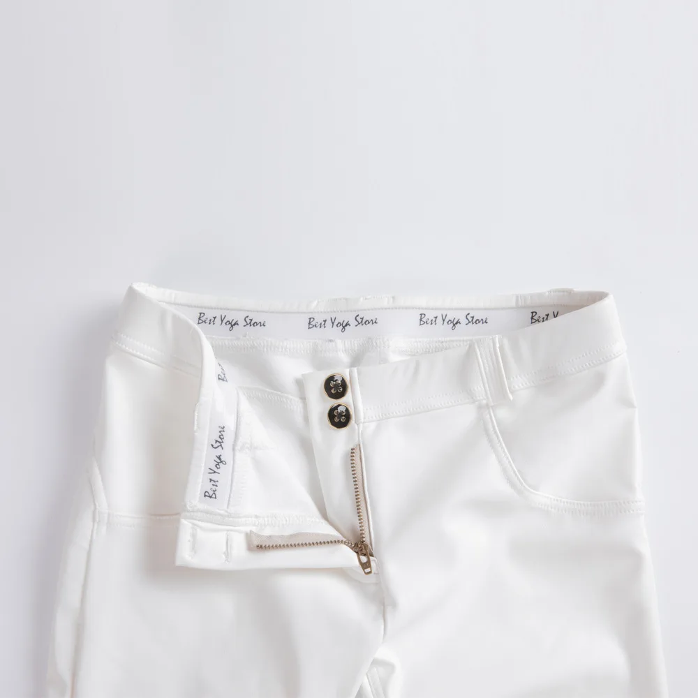 12448622428_1102911767