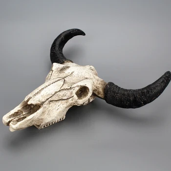 

3D Longhorn Modern Animal Crafts Resin Lifelike Sculpture Mini Wall Decoration Figurines Cow Skull Design Home Hanging Pendant