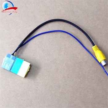 

Car Rear View Parking Camera RCA Video Plug Reverse Convert Video Adapter For 2016 2017 Octavia