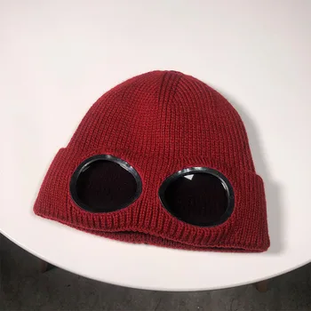 

NEW GLASS KNITTED BEANIE HAT WARM FLEECE LINED KEEP EYES SAFE