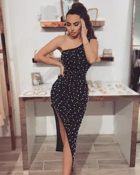 

Summer Fashion Sexy One Shoulder Pearl Beading Knee Length Bodycon Women Bandage Dress 2020 Elegant Evening Party Dress Vestido