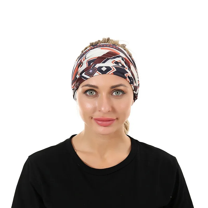 Рисунок 4 - Модная женская повязка на голову в богемном стиле