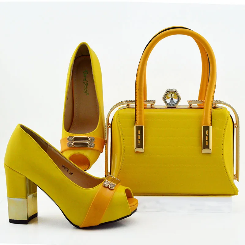 

Middle heel 3.7 inches pumps lady and clutches bag set in bright yellow italian shoes and bag for aso ebi SB8441-2