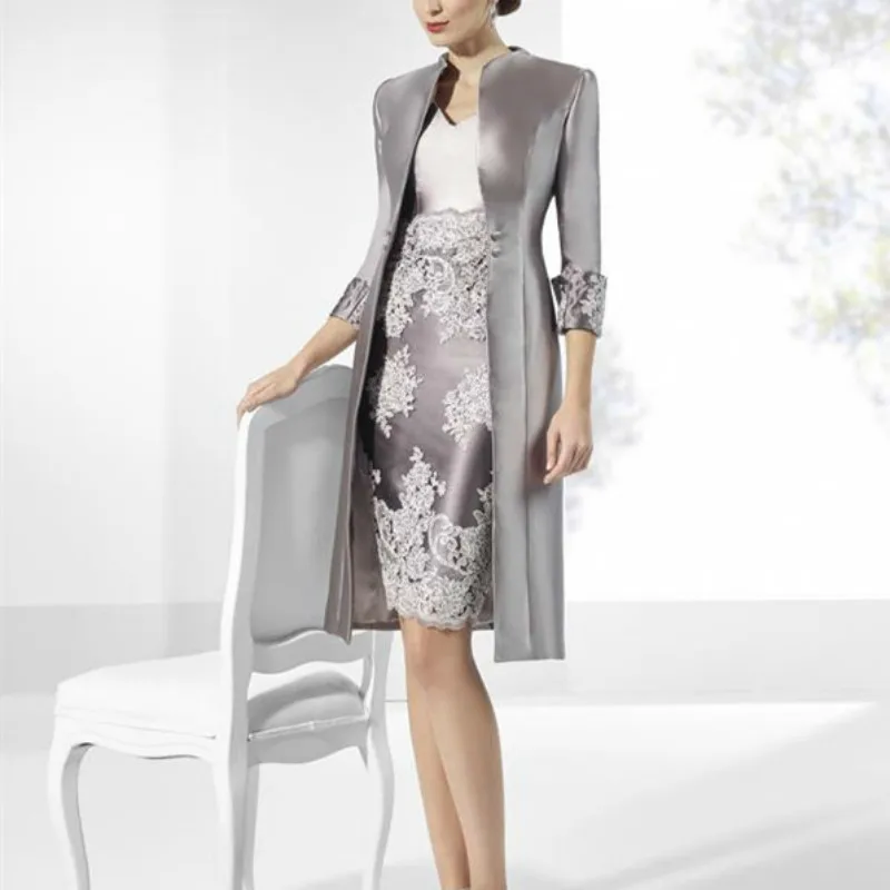 

2020 Elegant Grey Lace Mother Of The Bride Dresses Custom 3/4 Sleeves Sheath Plus Size V Neck Two Pieces Mothers Dress