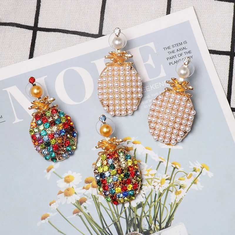 

European and American wind pearl jewelry earrings popular color Rhinestone pineapple Earrings fruit accessories package