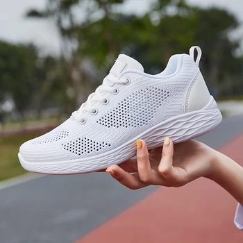 

2020 New Girls Walking Shoes Breathable Running Women Shoes Anti-Slip Gym Sneakers For Women Rubber Ladies Sports Trainers