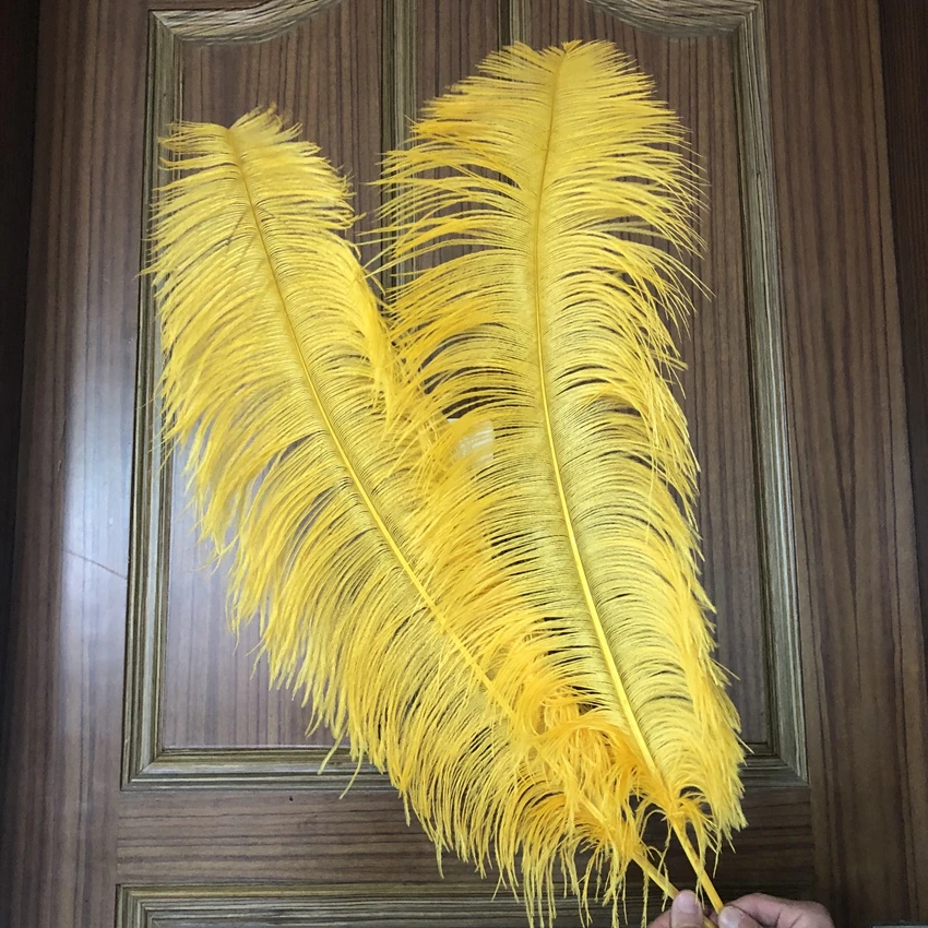 gold yellow Самые популярные цвета изумрудно-зеленое окрашенное перо страуса AA качество 10 шт./лот 65-70 см длинные натуральные из страусовых перьев для свадьбы - Цвет: gold yellow