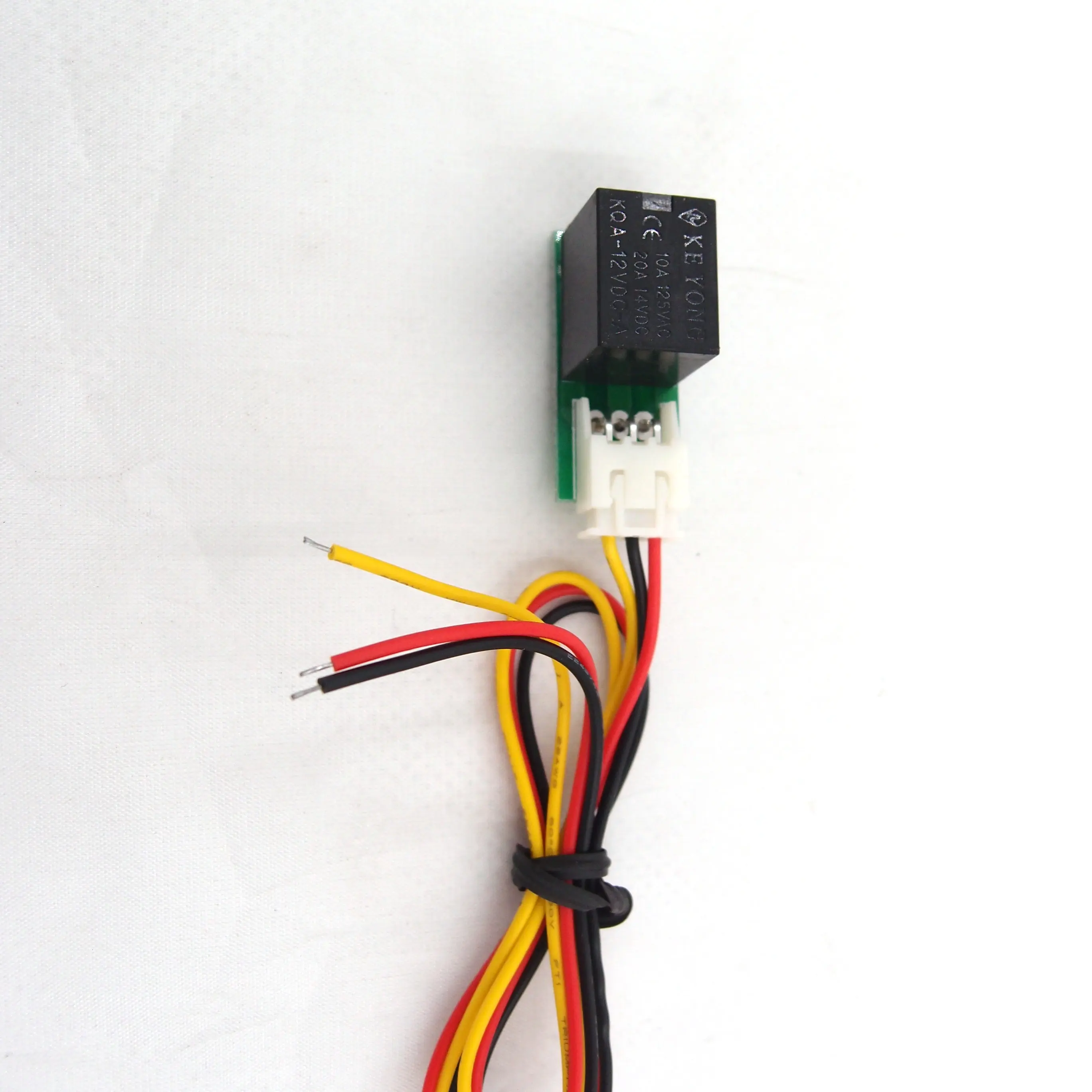 Positive and negative conversion relay with cable for car electronics installation or repair