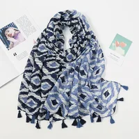 2021 moda luksusowe marki Aztec kwiatowy z frędzlami wiskoza szalik pani wysokiej jakości Wrap Pashmina Stole Bufandas muzułmański hidżab 4