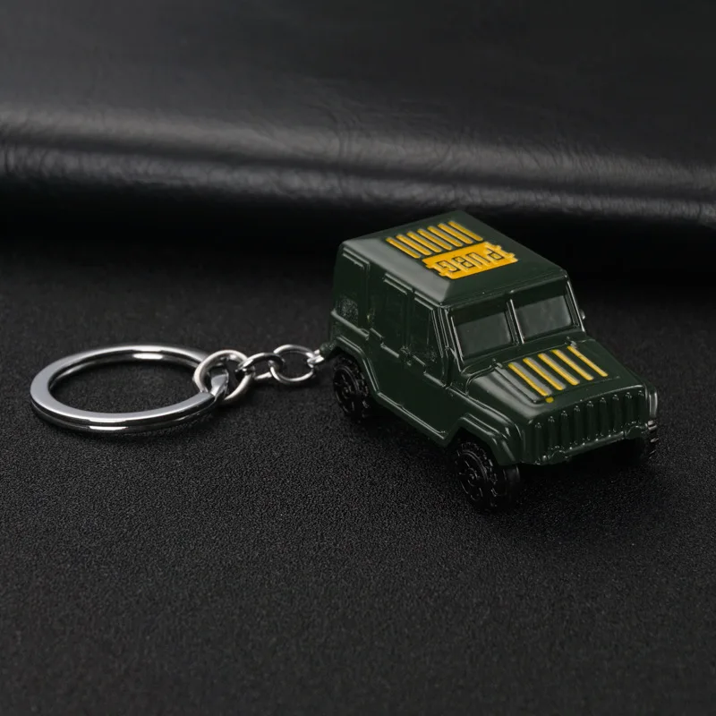 

TEH Trendy PUGB metal Key chain Keyrings Alloy Jeep Vehicle Props Model Pendant For Keys Men Car Women Bag Accessories Gift