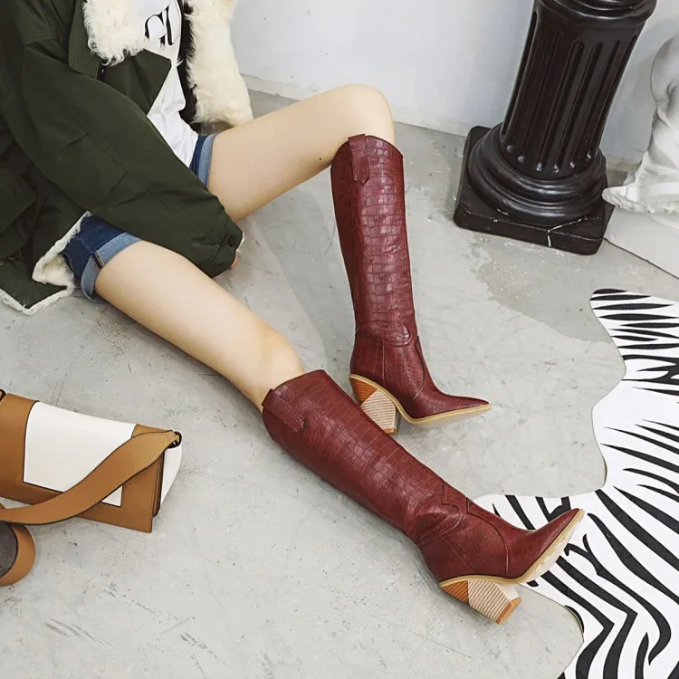 12012099447_1390563750