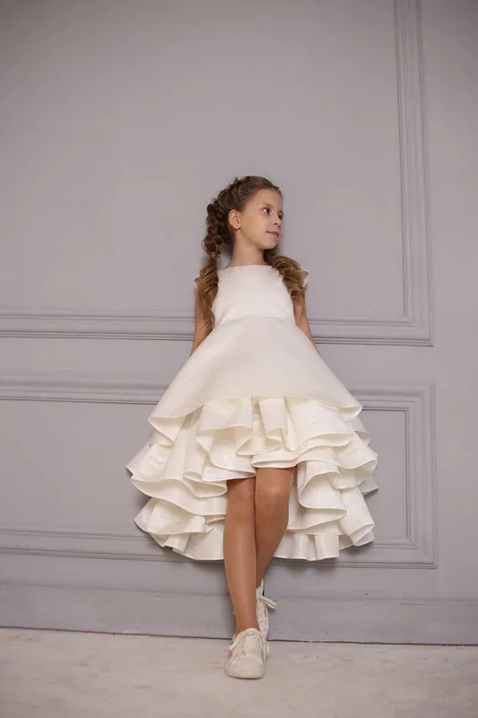 elegant-white-satin-short-hi-lo-flower-girl-dress-cute-appliqued-big-bow-princess-girl-birthday-party-gown-girl-formal-wedding-dresses (1)_副本