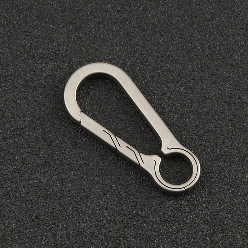 Titanium Buckles Keychain Key Ring Car Accessories EDC Outdoor Tool Titanium Alloy key ring,tactical keychain,keychain tool,whistle keychain